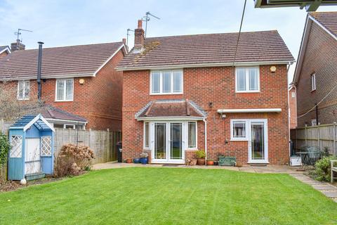 4 bedroom detached house for sale, Ubsdell Close, New Milton, BH25