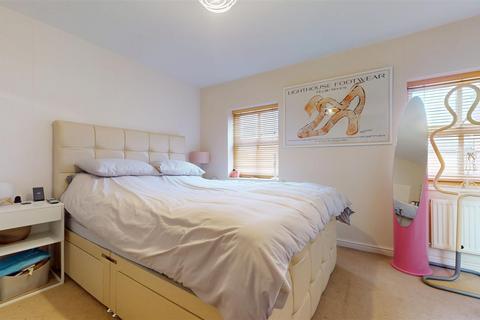 11 Bridgemere Close, Westcroft, Milton Keynes, MK4 4GL