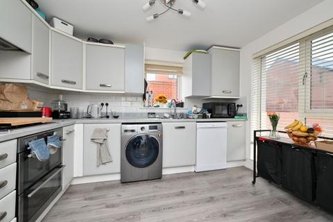 3 bedroom semi-detached house for sale, Hendy Avenue, Ketley, TF1