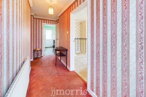 3 bedroom detached bungalow for sale, Heol Helyg, Cardigan