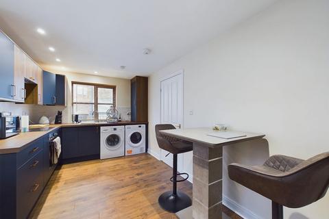 undefined, 17 Mount Square, East Crescent, Whitby