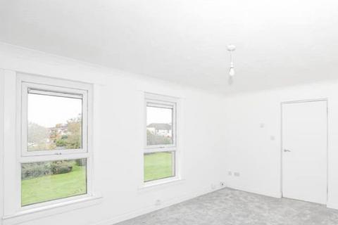 2 bedroom flat to rent, Forth Drive, Livingston EH54