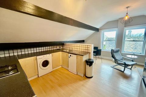 2 bedroom flat to rent, New Street, Horsforth, Leeds, Yorkshire, LS18