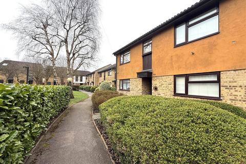 1 bedroom terraced house to rent, Northcote Road, Aldershot GU12