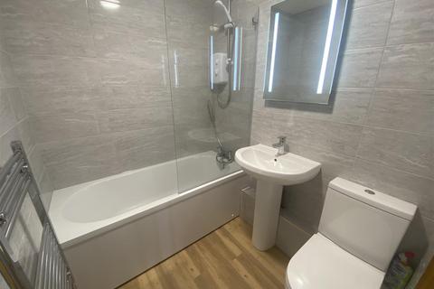undefined, Northcote Road, Aldershot GU12