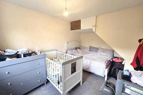 undefined, Northcote Road, Aldershot GU12