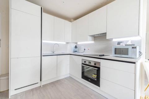 1 bedroom flat to rent, Henry Strong Road, Harrow, HA1