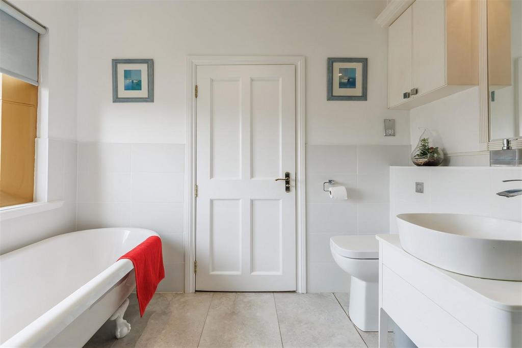 10 Hill Hall  (15).jpg