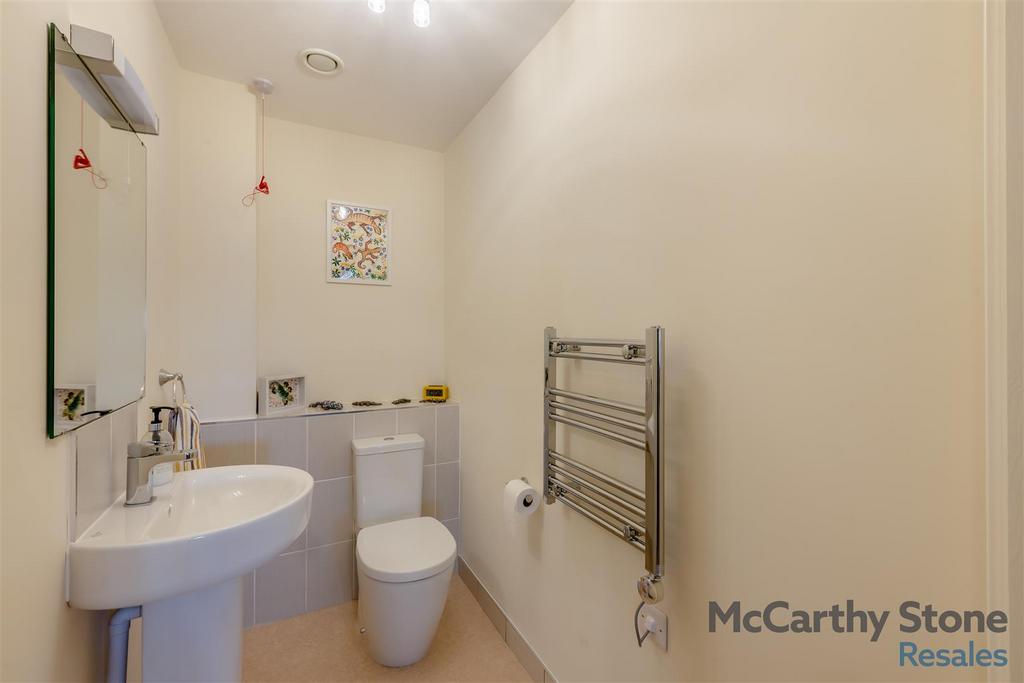 8634597-interior14.jpg