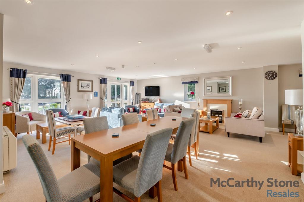 8634597-interior20.jpg
