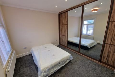 1 bedroom house of multiple occupation to rent, Ashburnham Road, Luton, Bedfordshire