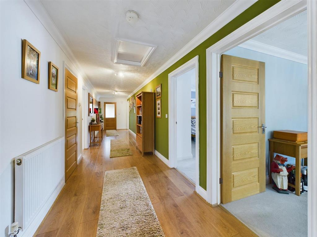 CAM03055 G0-PR0184-STILL013.jpg