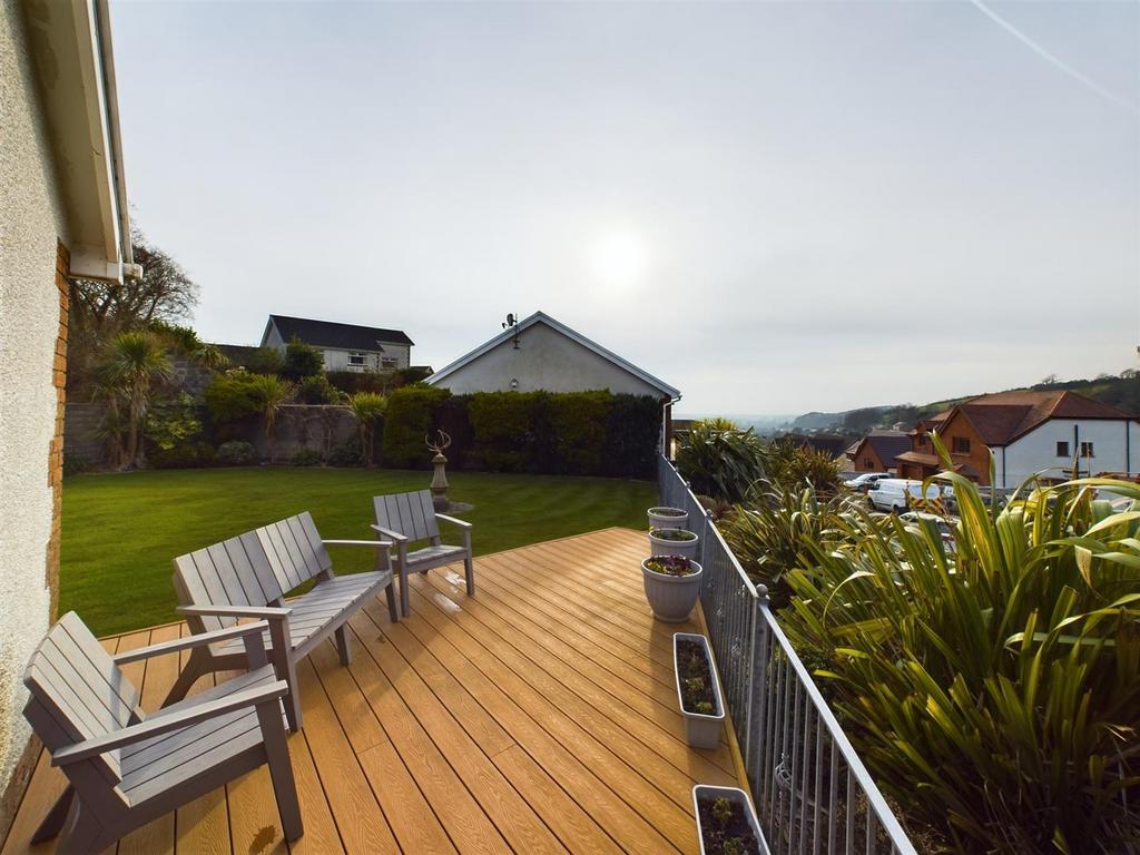 CAM03055 G0-PR0184-STILL032.jpg