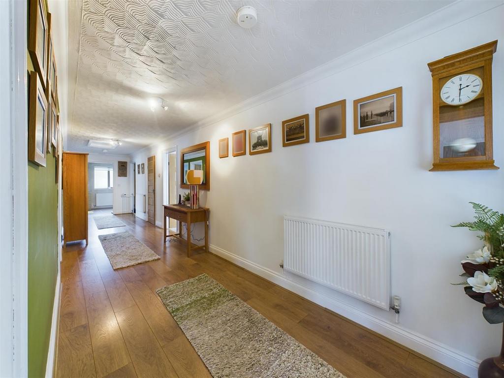 CAM03055 G0-PR0184-STILL004.jpg