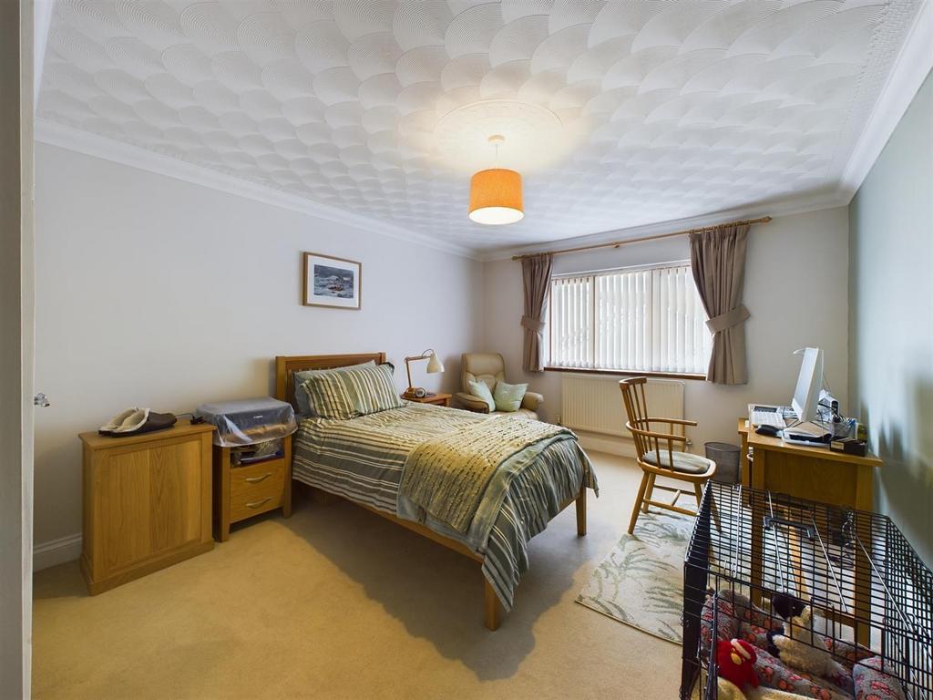 CAM03055 G0-PR0184-STILL027.jpg