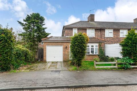 14 Ashwood Road, London, E4 6LG