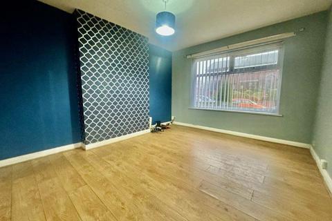 2 bedroom bungalow to rent, Bridgewater Street, Hindley