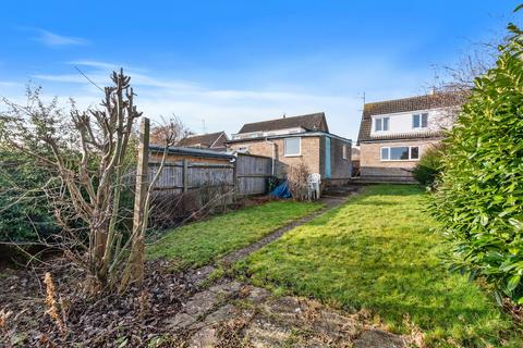 3 bedroom semi-detached house for sale, Derwent Crescent, Kettering NN16