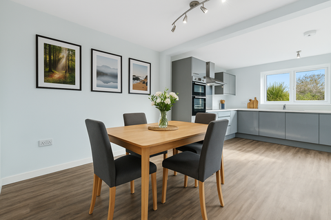 12 Derwent Crescent, Kettering, NN16 8UJ