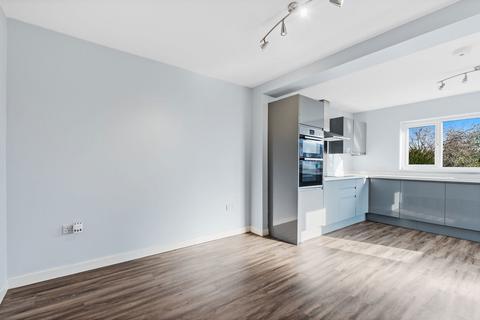 12 Derwent Crescent, Kettering, NN16 8UJ