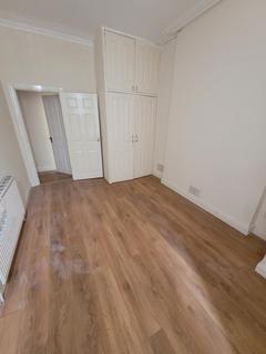 2 bedroom flat to rent, Clifton Road, Anfield L6