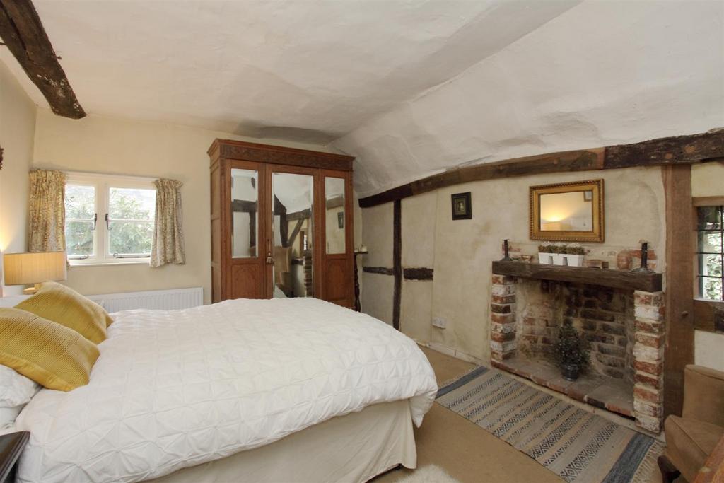 1 brockhurst cottage PH26.JPG