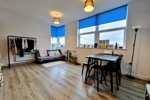 1 bedroom flat for sale, Stratford Road, Shirley, Solihull, West Midlands, B90