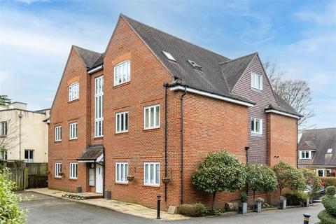 2 bedroom flat for sale, Charlwood Place, Reigate