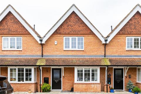 151 Sandcross Lane, Reigate, RH2 8HH