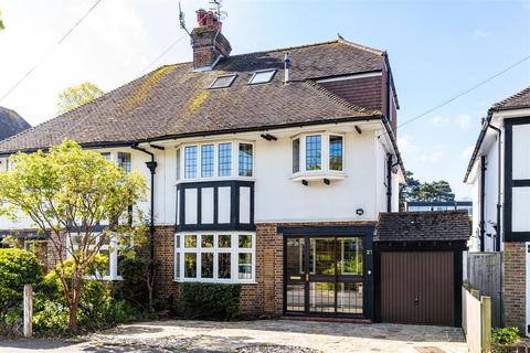 5 bedroom semi-detached house for sale, Monks Walk, Reigate