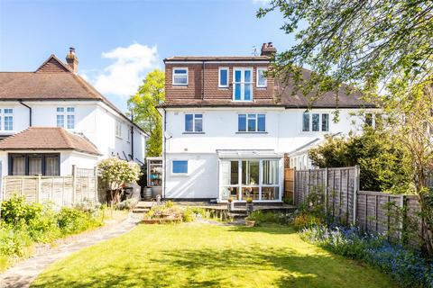 21 Monks Walk, Reigate, RH2 0SS