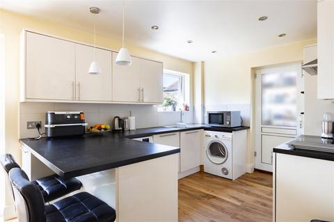 21 Monks Walk, Reigate, RH2 0SS