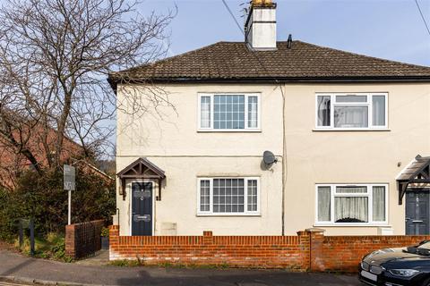 3 bedroom end of terrace house for sale, Albert Road North, Reigate