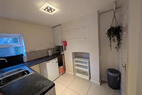 Property to rent, Beach Road, Littlehampton BN17