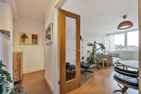 2 bedroom apartment for sale, Ebley Close, London