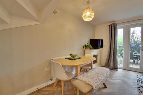 4 bedroom townhouse for sale, Mulberry Croft, Beverley