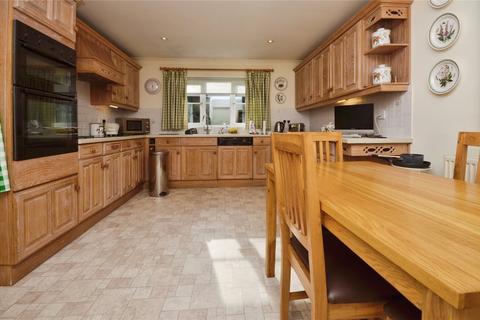 5 bedroom detached house for sale, Bushmead Close, Aylesbury HP22