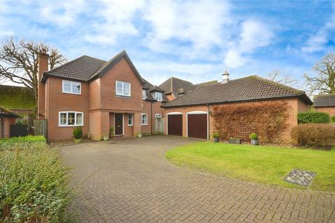 5 bedroom detached house for sale, Bushmead Close, Aylesbury HP22