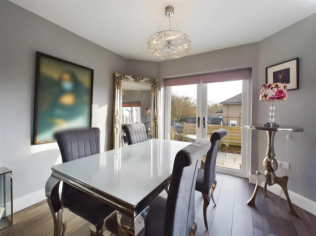 Living/Dining Room