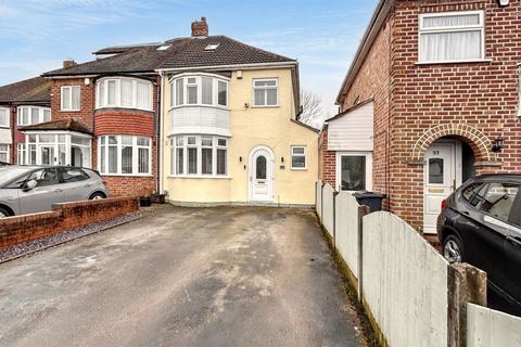 3 bedroom semi-detached house for sale, Peplins Way, Birmingham B30