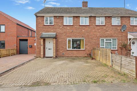 3 bedroom semi-detached house for sale, Rawlyn Road, Cambridge CB5