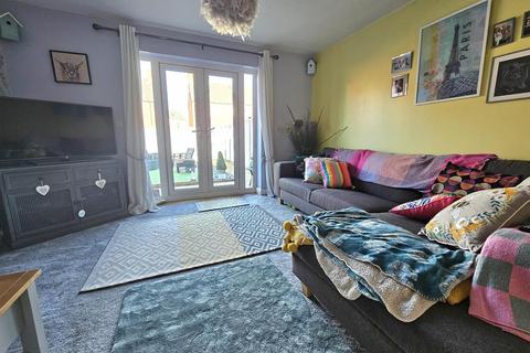 47 Acorn Way, Hardwicke, Gloucester, GL2 4AY