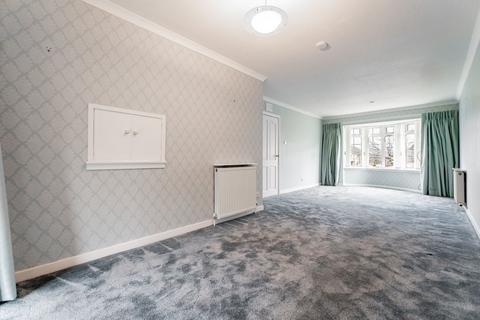 3 bedroom end of terrace house for sale, Strathview Park, Glasgow, G44