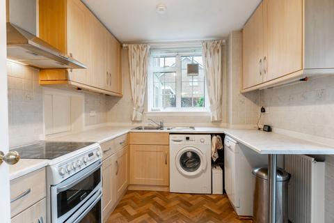 3 bedroom end of terrace house for sale, Strathview Park, Netherlee, G44