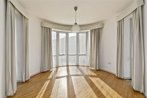 2 bedroom apartment for sale, Melliss Avenue, Kew, Surrey, TW9