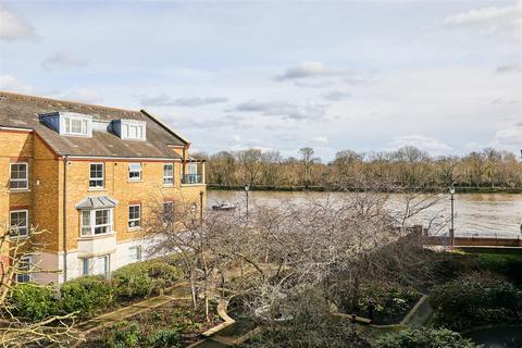 3 bedroom terraced house for sale, Osier Mews, Chiswick, W4