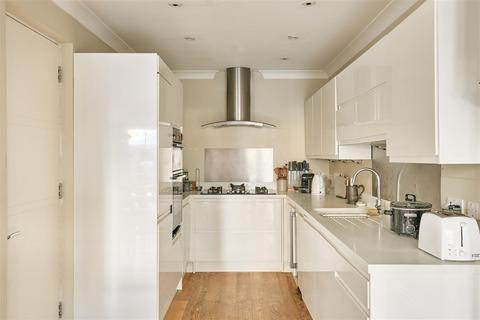 3 bedroom terraced house for sale, Osier Mews, Chiswick, W4