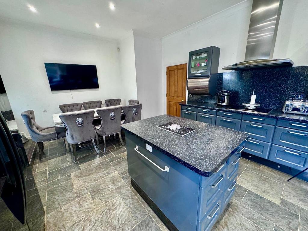 Breakfast Kitchen