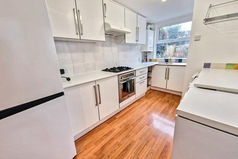 3 Ebrington Road, Exeter, EX2 8JQ