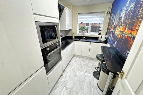 2 bedroom apartment for sale, Old Penkridge Mews, Cannock, Staffordshire, WS11